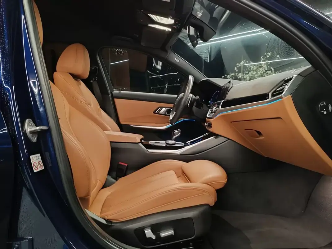 BMW 320 2021 - 28750 EUR, 112168 km - AUTO.MOTO.pt - 112168km - foto 15 de 29