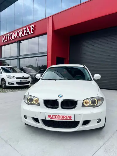 BMW 116 2011 - 14000 EUR, 184987 km - AUTO.MOTO.pt - 184987km - foto 2 de 26