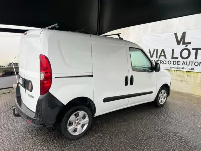 Fiat Doblo 2014 - 8500 EUR, 262300 km - AUTO.MOTO.pt - 262300km - foto 5 de 7