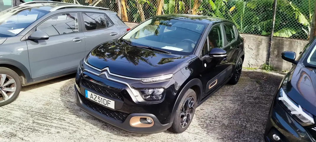 Citroën C3 2023 - 16950 EUR, 64600 km - AUTO.MOTO.pt - 64600km - foto 1 de 10