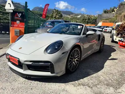 Porsche 992 2021 - 315000 EUR, 14800 km - AUTO.MOTO.pt - 14800km - foto 5 de 17