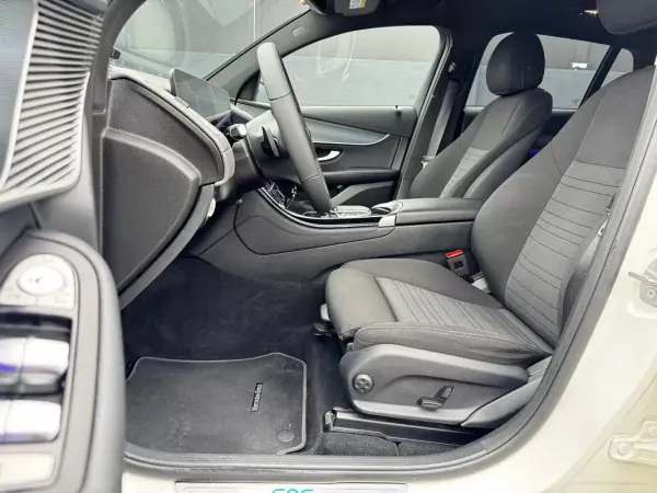 Mercedes-Benz EQC 2020 - 34500 EUR, 120000 km - 120000km - foto 16 de 20