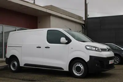 Citroën Jumpy 2016 - 13990 EUR, 148000 km - AUTO.MOTO.pt - 148000km - foto 6 de 22