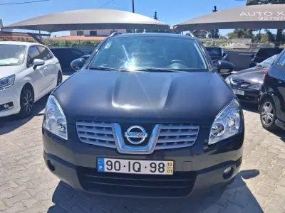 Nissan Qashqai 2010 - 6800 EUR, 250000 km - AUTO.MOTO.pt - 250000km - foto 3 de 8