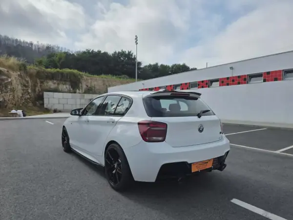 BMW 125 2013 - 18990 EUR, 218000 km - AUTO.MOTO.pt - 218000km - foto 9 de 17