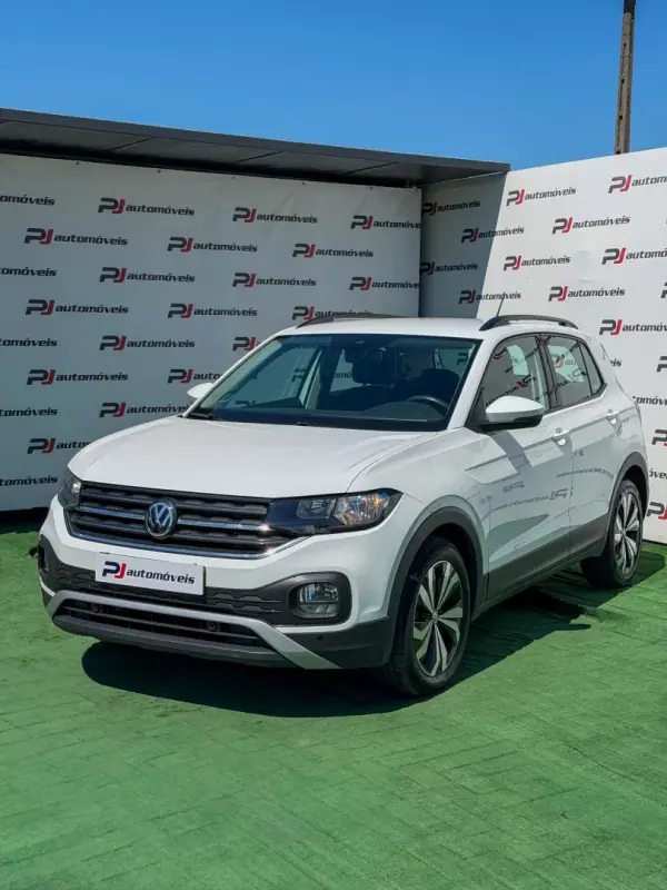 Volkswagen T-Cross 2019 - 18500 EUR, 43397 km - AUTO.MOTO.pt - 43397km - foto 2 de 24