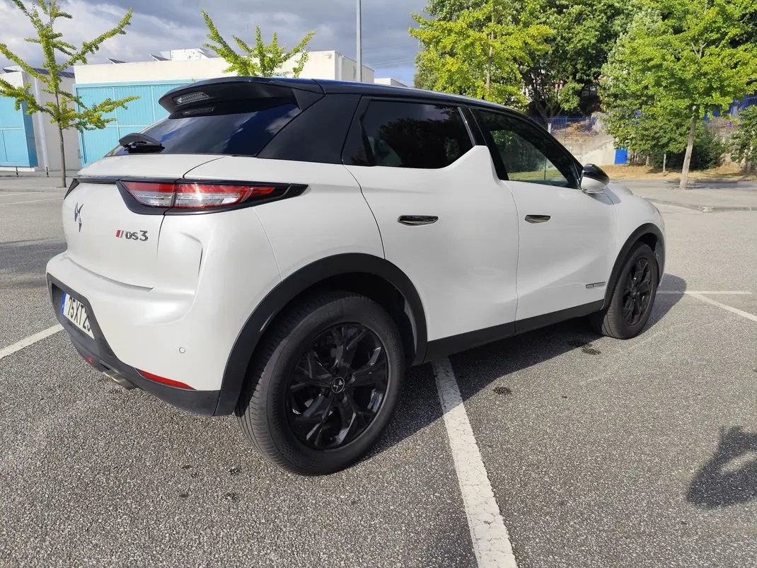 DS DS3 Crossback 2019 - 13000 EUR, 110000 km - 110000km - foto 7 de 13