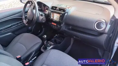Mitsubishi Space Star 2019 - 10950 EUR, 89752 km - 89752km - foto 26 de 30