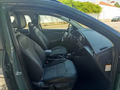 Kia e-Niro 2024 - 27990 EUR, 77660 km - AUTO.MOTO.pt - 77660km - foto 12 de 19