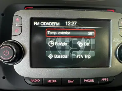 Alfa Romeo MiTo 2016 - 8900 EUR, 137500 km - AUTO.MOTO.pt - 137500km - foto 73 de 96