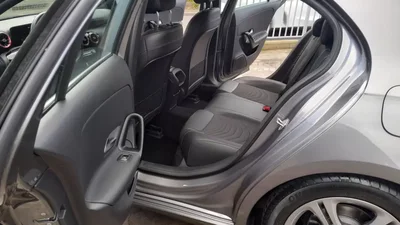 Mercedes-Benz A 180 2020 - 24500 EUR, 99999 km - AUTO.MOTO.pt - 99999km - foto 12 de 16