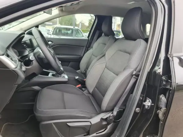 Renault Captur 2020 - 17990 EUR, 150000 km - AUTO.MOTO.pt - 150000km - foto 40 de 43
