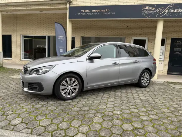 Peugeot 308 SW 2020 - 17900 EUR, 124000 km - AUTO.MOTO.pt - 124000km - foto 3 de 13