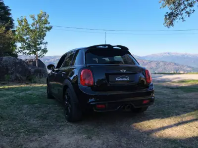 MINI 5 Portas 2015 - 14990 EUR, 146800 km - foto 5 de 11