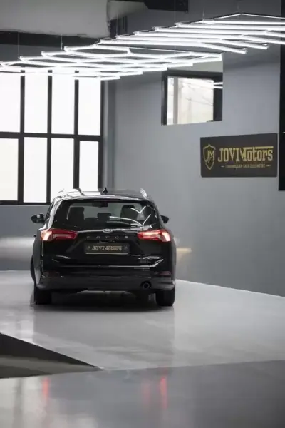 Ford Focus 2021 - 13850 EUR, 196506 km - AUTO.MOTO.pt - 196506km - foto 41 de 42