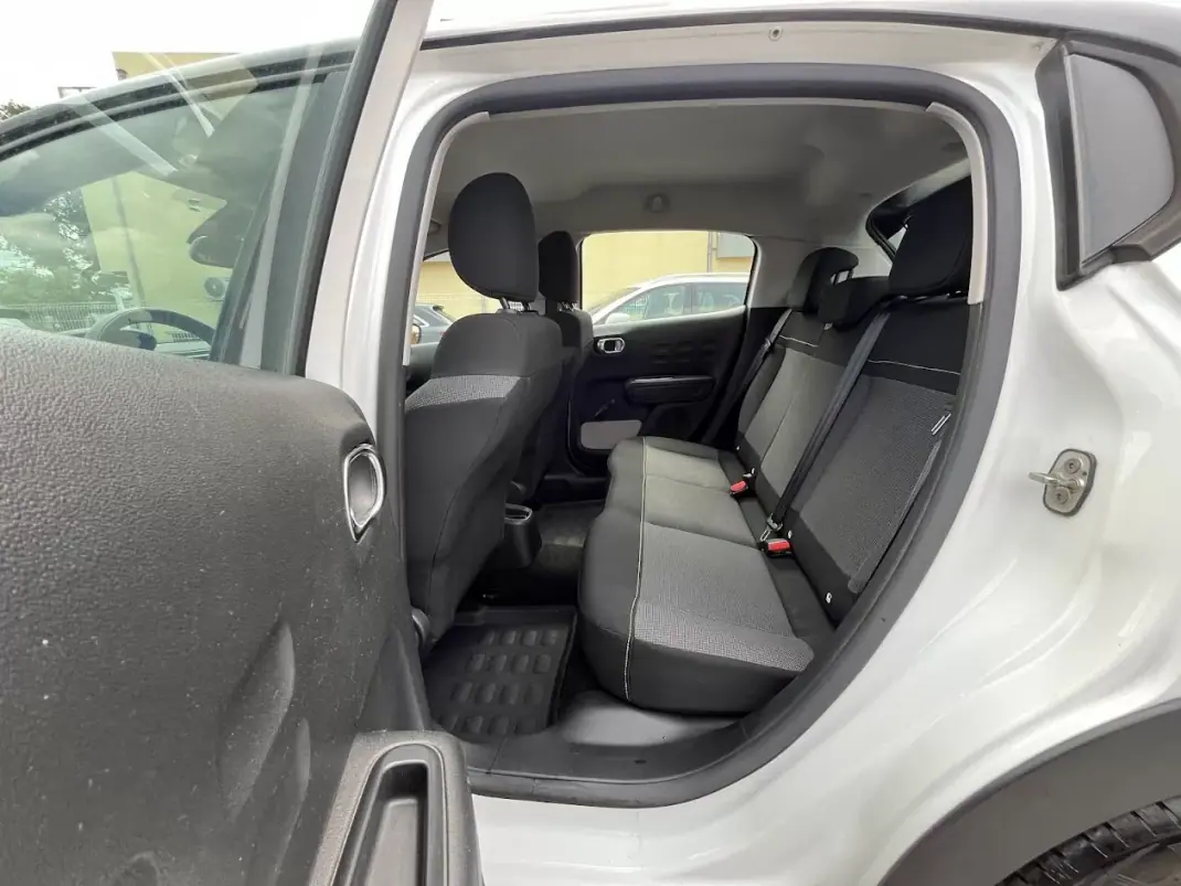 Citroën C3 2019 - 8750 EUR, 123000 km - AUTO.MOTO.pt - 123000km - foto 35 de 48