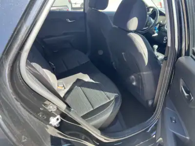 Kia Stonic 2025 - 21500 EUR, 100 km - AUTO.MOTO.pt - 100km - foto 10 de 23