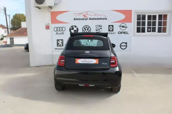 Fiat 500e C 2022 - 19980 EUR, 10413 km - AUTO.MOTO.pt - 10413km - foto 14 de 39