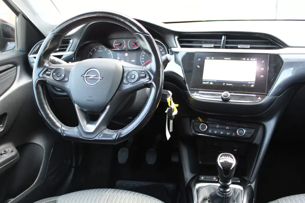Opel Corsa 2022 - 12990 EUR, 138000 km - 138000km - foto 14 de 25