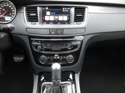 Peugeot 508 SW 2018 - 16990 EUR, 162000 km - AUTO.MOTO.pt - 162000km - foto 47 de 62