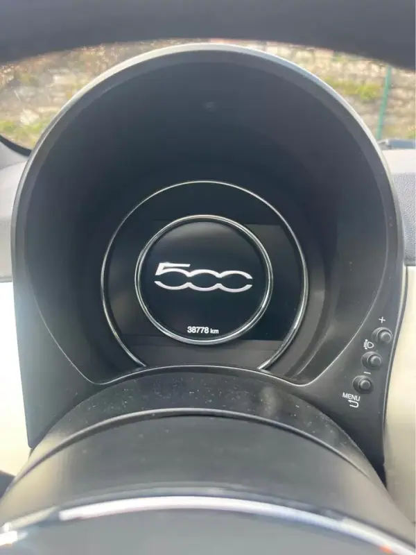Fiat 500 2024 - 14500 EUR, 38000 km - AUTO.MOTO.pt - 38000km - foto 7 de 7