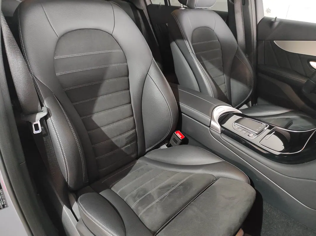 Mercedes-Benz GLC 300 2021 - 37000 EUR, 74710 km - 74710km - foto 15 de 15