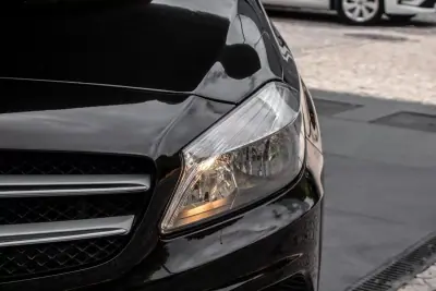 Mercedes-Benz A 180 2013 - 13990 EUR, 273379 km - AUTO.MOTO.pt - 273379km - foto 8 de 36