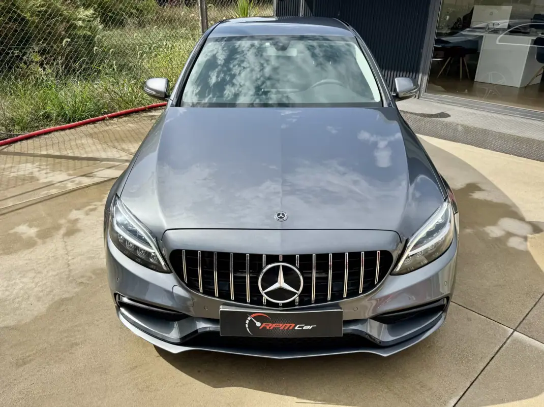 Mercedes-Benz C 200 2019 - 28999 EUR, 110000 km - 110000km - foto 4 de 22