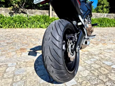 Honda CB 1000R 2017 - 5990 EUR, 25000 km - AUTO.MOTO.pt - 25000km - foto 13 de 24