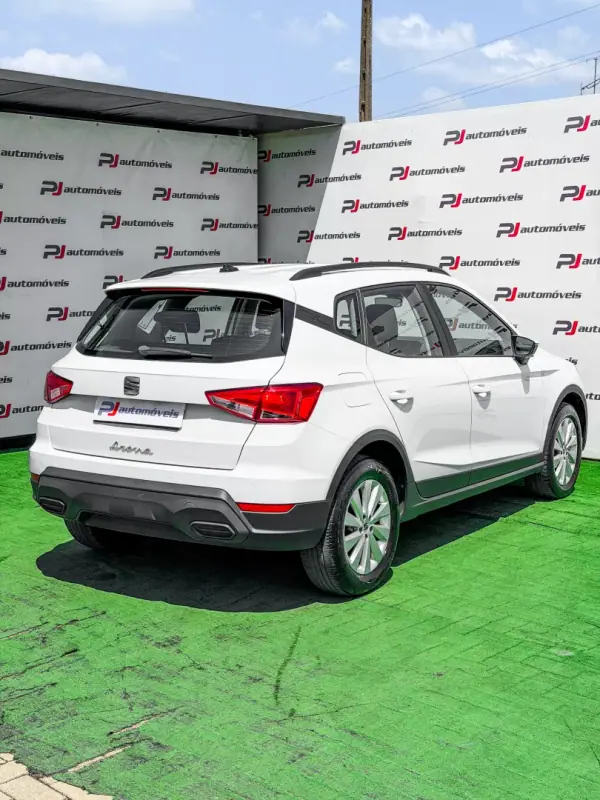 SEAT Arona 2021 - 15500 EUR, 68935 km - AUTO.MOTO.pt - 68935km - foto 11 de 21
