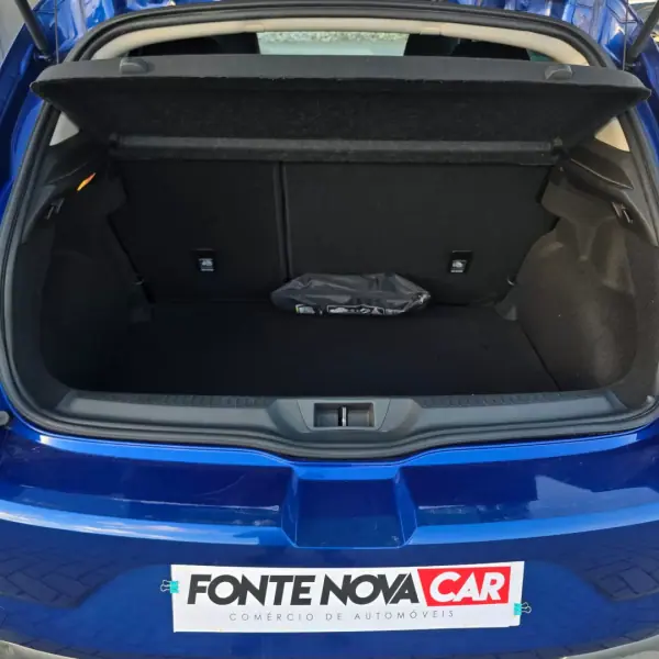 Renault Mégane 2016 - 12950 EUR, 114140 km - AUTO.MOTO.pt - 114140km - foto 8 de 42
