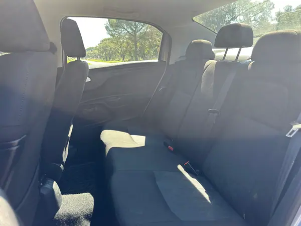 Citroën C-Elysée 2020 - 8990 EUR, 189000 km - AUTO.MOTO.pt - 189000km - foto 7 de 10