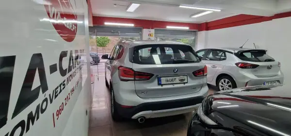 BMW X1 2021 - 23900 EUR, 43342 km - AUTO.MOTO.pt - 43342km - foto 4 de 24