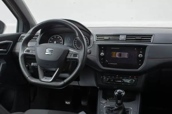SEAT Ibiza 2021 - 14890 EUR, 87000 km - AUTO.MOTO.pt - 87000km - foto 22 de 33