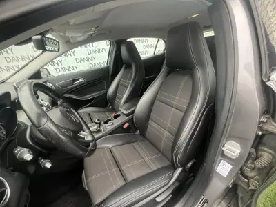 Mercedes-Benz GLA 180 2017 - 18990 EUR, 151000 km - AUTO.MOTO.pt - 151000km - foto 13 de 13