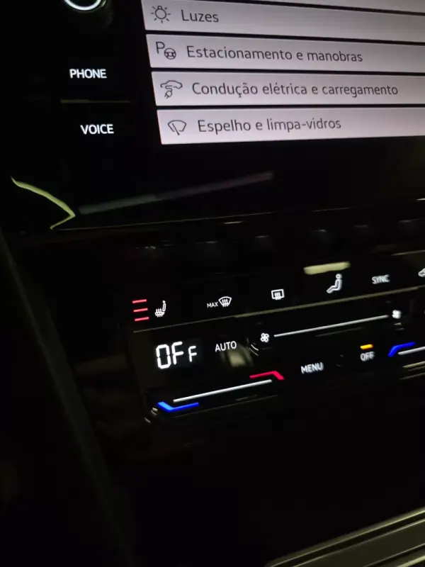 Volkswagen Arteon Shooting Brake 2021 - 27750 EUR, 98000 km - AUTO.MOTO.pt - 98000km - foto 14 de 22