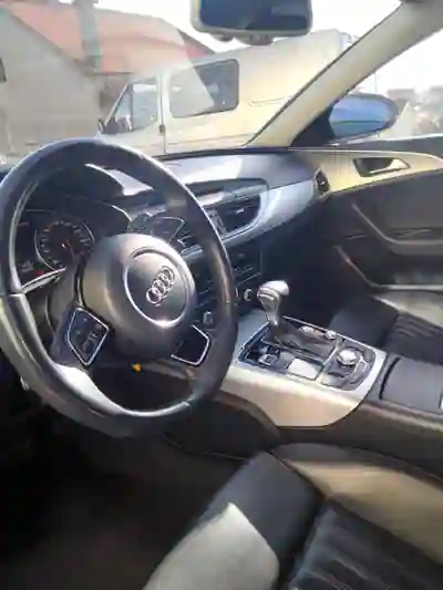 Audi A6 2013 - 11300 EUR, 242000 km - AUTO.MOTO.pt - 242000km - foto 10 de 11