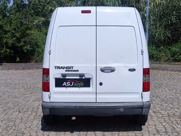Ford Transit 2008 - 4500 EUR, 265444 km - AUTO.MOTO.pt - 265444km - foto 8 de 18