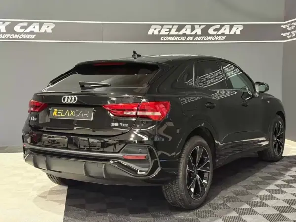 Audi Q3 Sportback 2022 - 39990 EUR, 99000 km - AUTO.MOTO.pt - 99000km - foto 4 de 30
