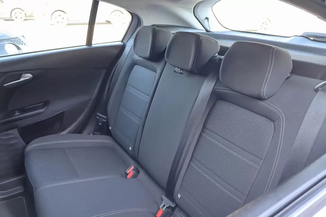 Fiat Tipo 2021 - 12250 EUR, 61465 km - 61465km - foto 10 de 26