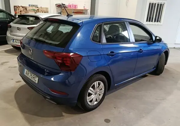 Volkswagen Polo 2022 - 12999 EUR, 108121 km - AUTO.MOTO.pt - 108121km - foto 5 de 16