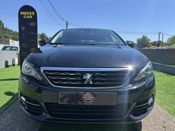 Peugeot 308 SW 2020 - 16000 EUR, 130000 km - AUTO.MOTO.pt - 130000km - foto 8 de 57