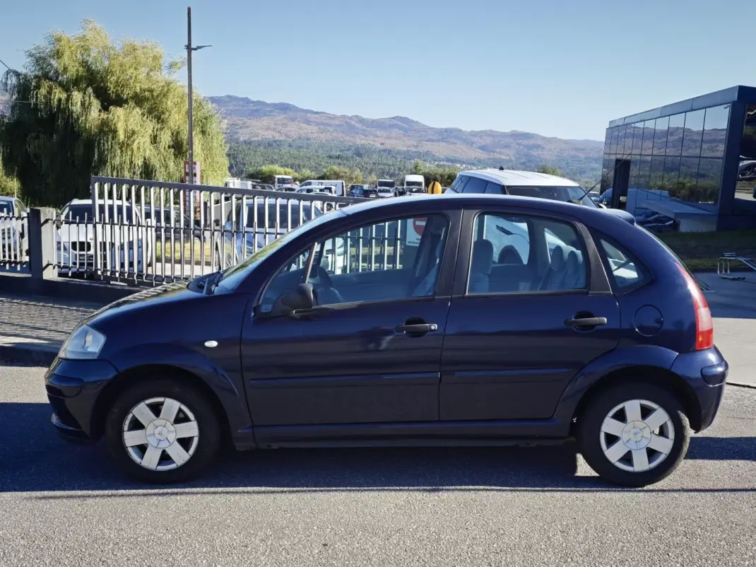 Citroën C3 2002 - 2900 EUR, 252000 km - 252000km - foto 8 de 12