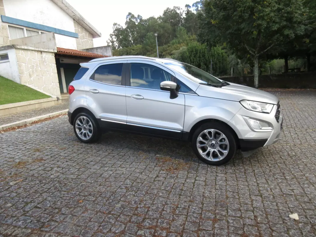 Ford EcoSport 2019 - 154900 EUR, 88000 km - 88000km - foto 13 de 54