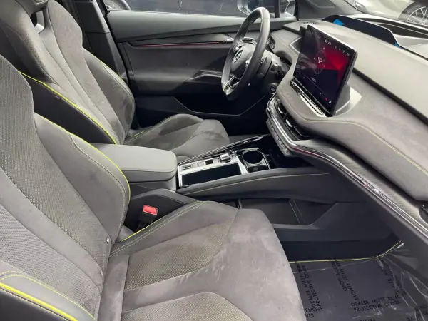 Skoda Enyaq Coupé 2023 - 44900 EUR, 55000 km - 55000km - foto 9 de 14