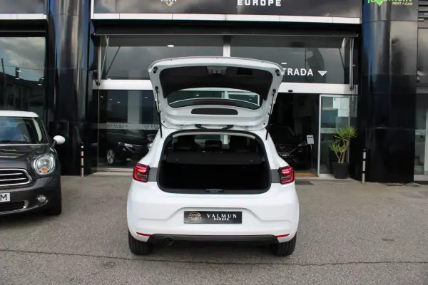 Renault Clio 2020 - 13400 EUR, 95969 km - AUTO.MOTO.pt - 95969km - foto 25 de 27