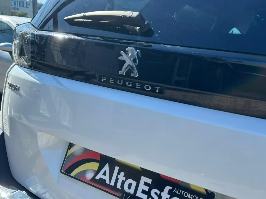 Peugeot 5008 2021 - 25900 EUR, 124114 km - AUTO.MOTO.pt - 124114km - foto 8 de 30