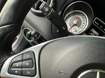 Mercedes-Benz CLA 200 2016 - 21900 EUR, 163435 km - AUTO.MOTO.pt - 163435km - foto 18 de 32