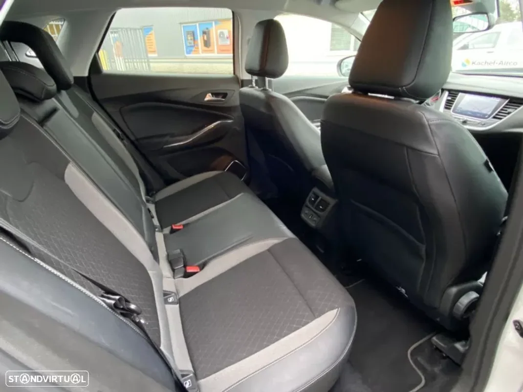 Opel Grandland X 2019 - 21750 EUR, 156000 km - AUTO.MOTO.pt - 156000km - foto 16 de 26