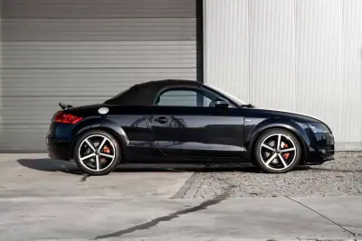 Audi TT Roadster 2008 - 14999 EUR, 240000 km - AUTO.MOTO.pt - 240000km - foto 25 de 29
